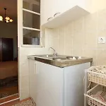דירה By The Sea Podgora, Makarska - 6670 פודגורה