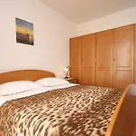 By The Sea Podgora, Makarska - 6670 דירה פודגורה